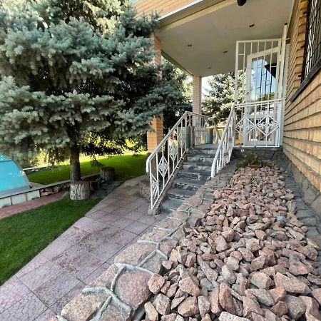 Гостевой дом Шумкар Азия Guest House Shumkar Asia Бишкек Екстериор снимка
