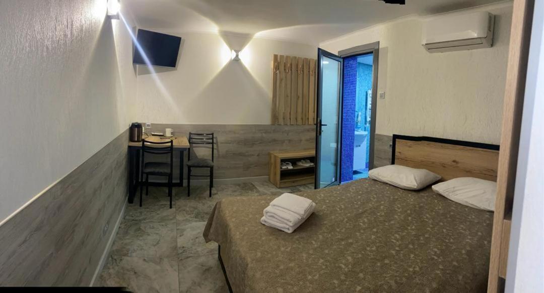 Гостевой дом Шумкар Азия Guest House Shumkar Asia Бишкек Екстериор снимка