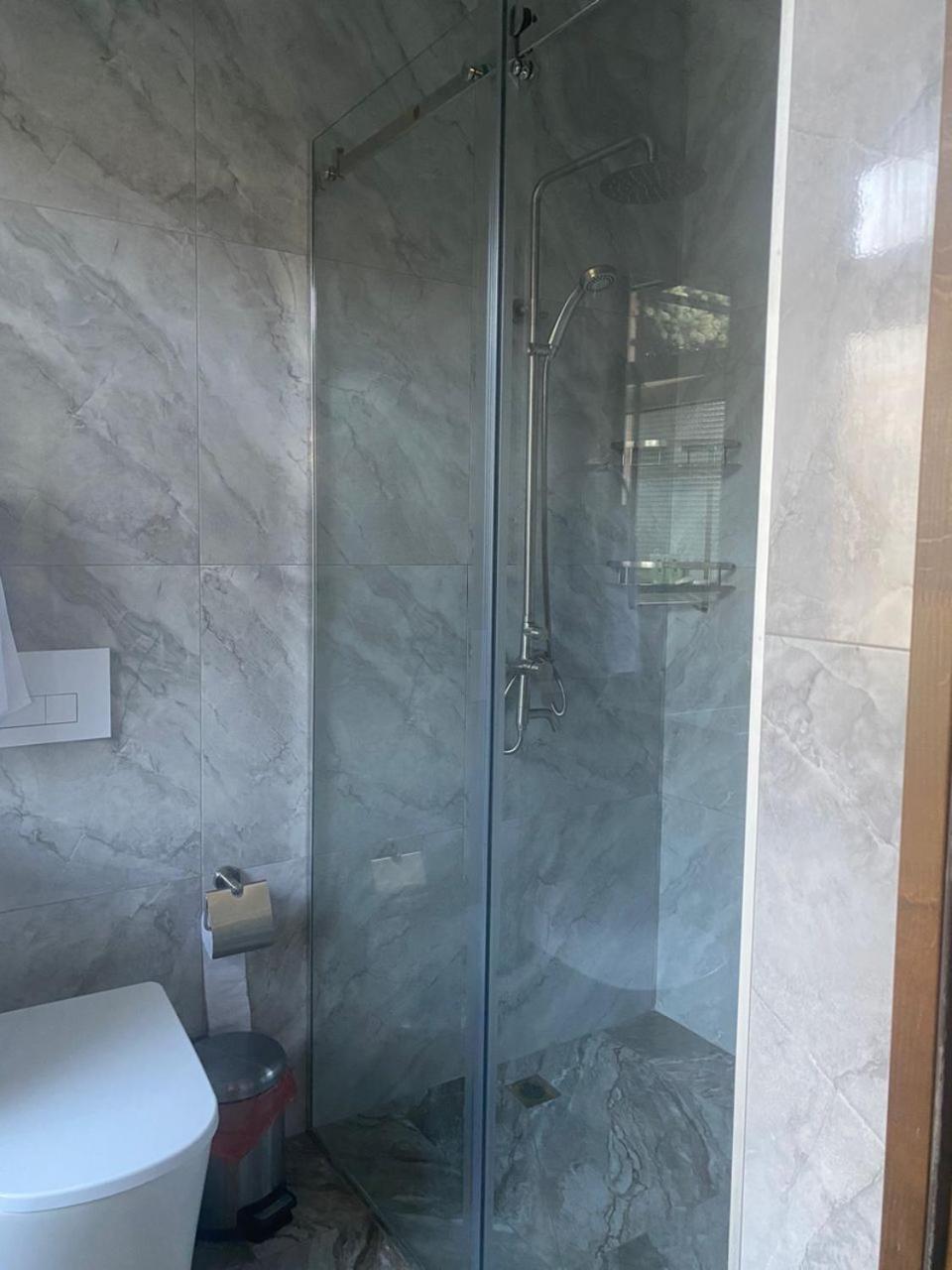 Гостевой дом Шумкар Азия Guest House Shumkar Asia Бишкек Екстериор снимка