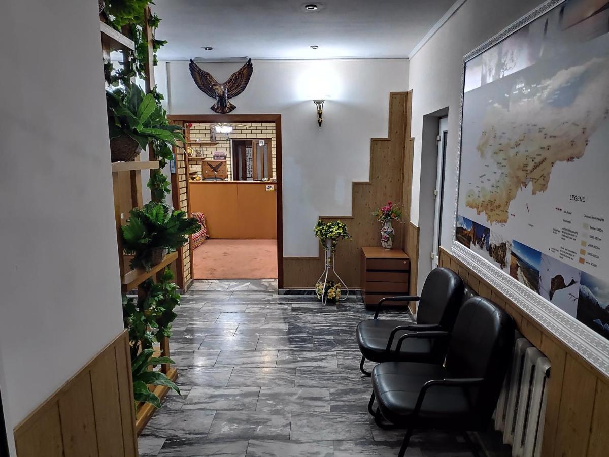 Гостевой дом Шумкар Азия Guest House Shumkar Asia Бишкек Екстериор снимка