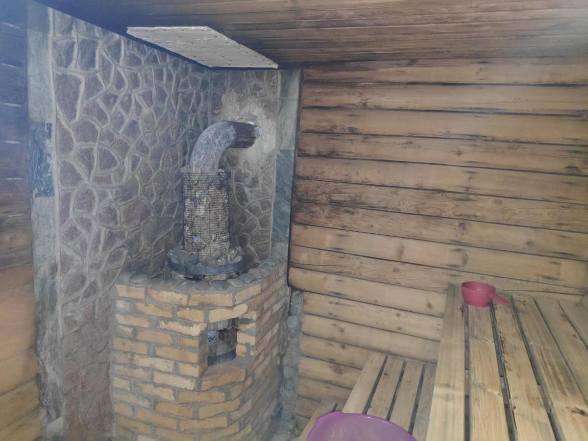 Гостевой дом Шумкар Азия Guest House Shumkar Asia Бишкек Екстериор снимка