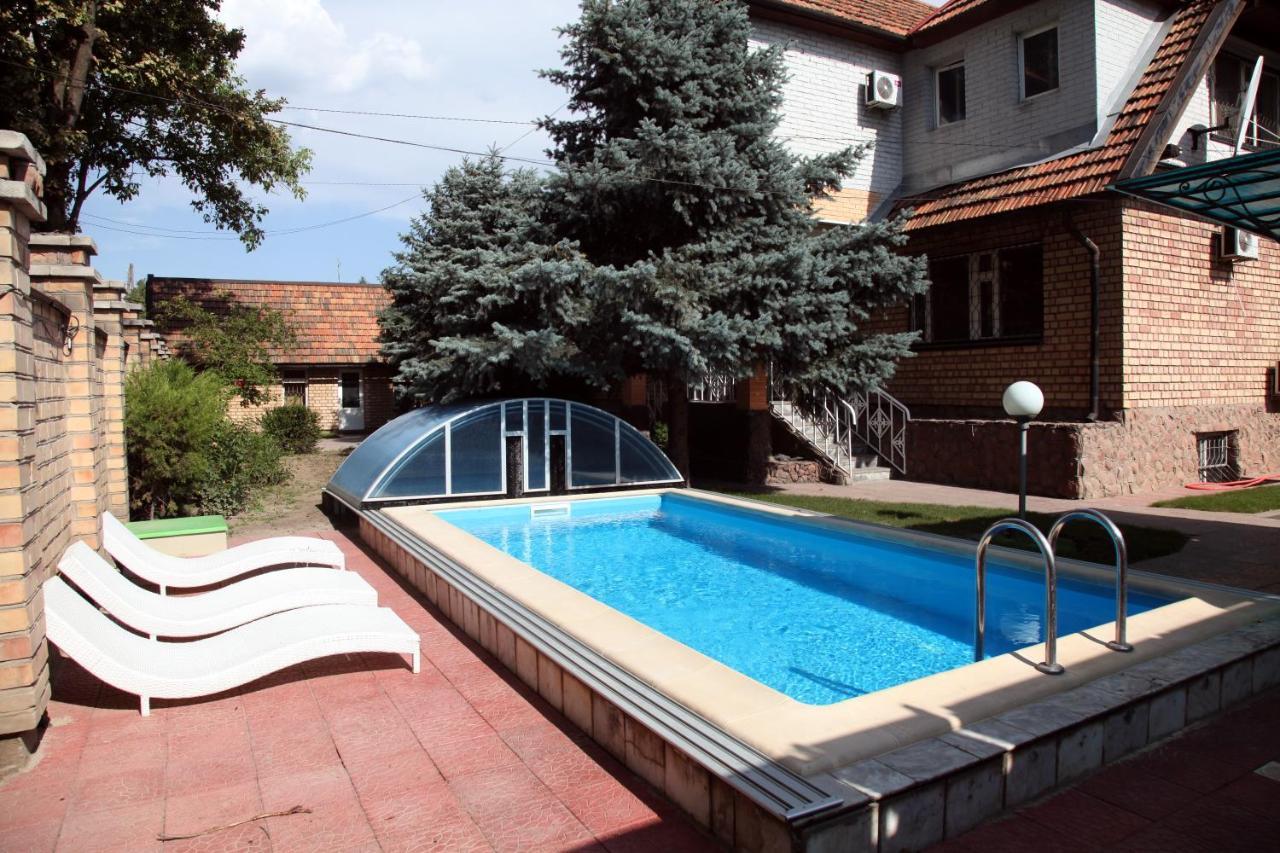 Гостевой дом Шумкар Азия Guest House Shumkar Asia Бишкек Екстериор снимка